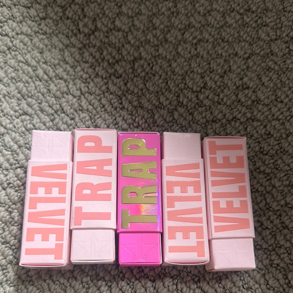 Jeffree Star Velvet Trap Lipstick Set of 5